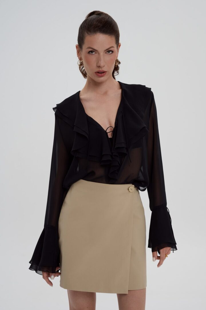 Skirt Sand